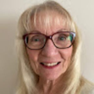 Meet your Posher, Lorraine